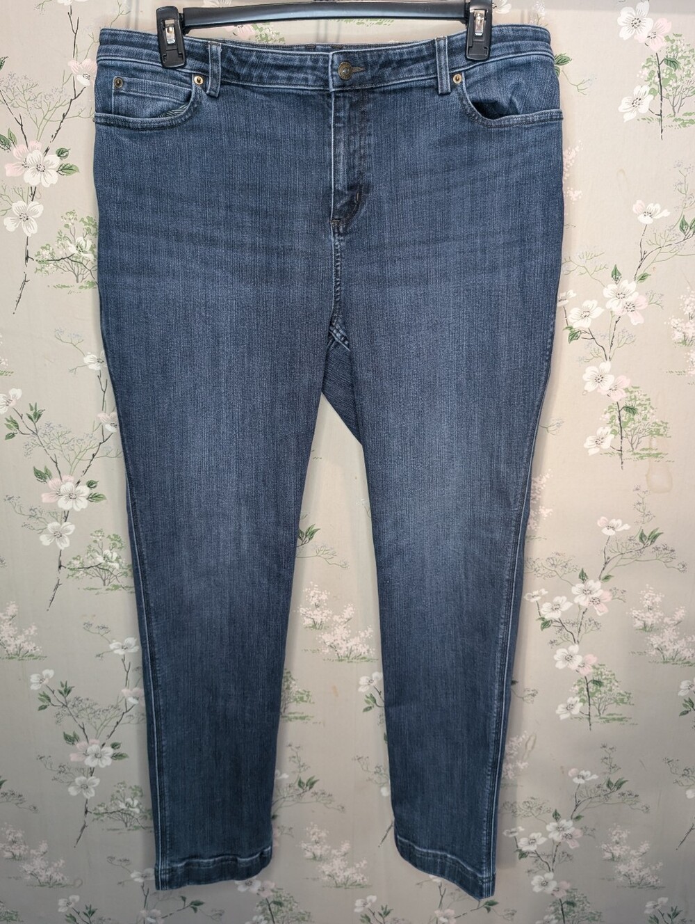 Duluth Jeans W: 19-20, R: 11.75 I: 30.5